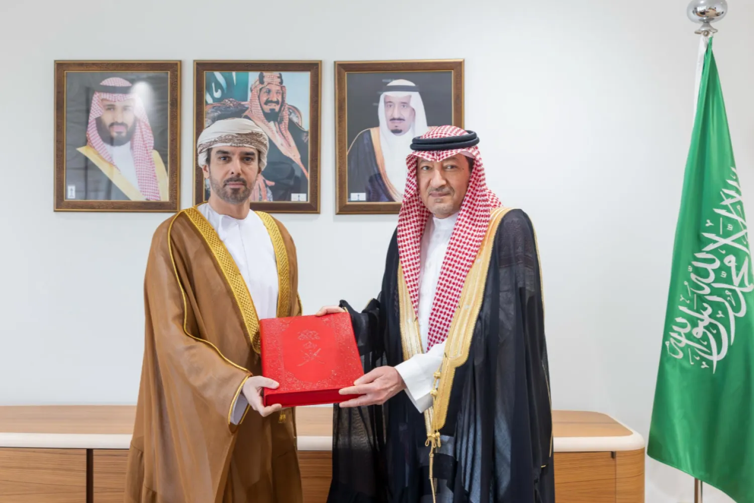 Vice Minister of Foreign Affairs Waleed Elkhereiji and Oman's Ambassador to the Kingdom Sayyid Najib bin Hilal bin Saud Albusaidi meet in Riyadh on Tuesday (SPA)