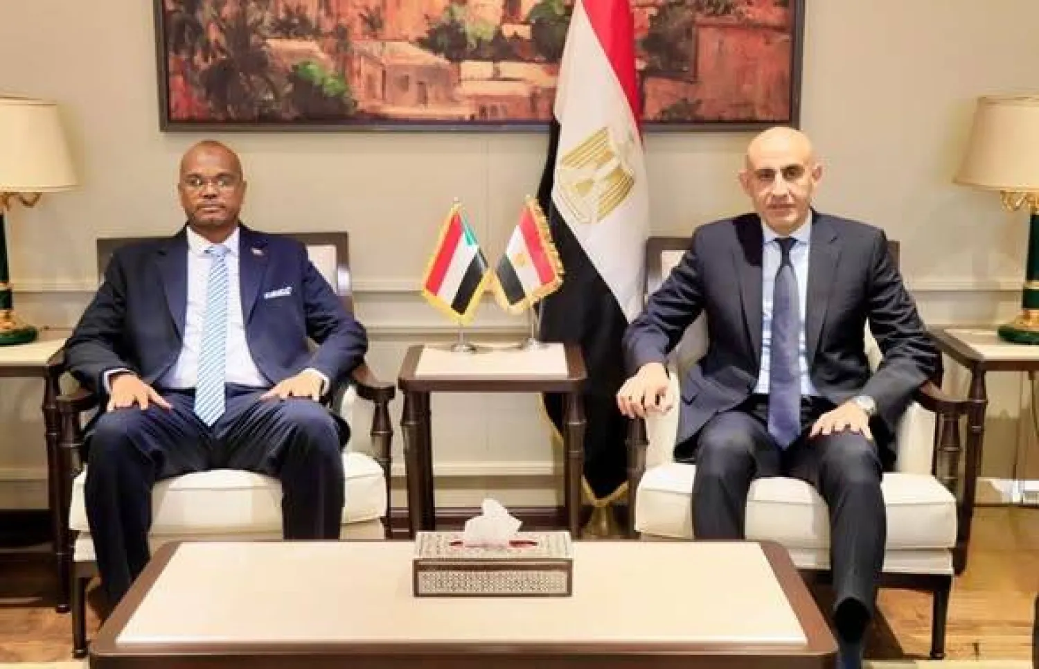 وزير التعليم المصري خلال استقبال نظيره السوداني بالقاهرة (وزارة التعليم المصرية)