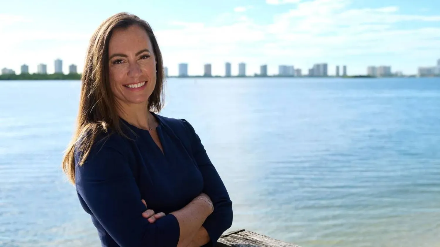 الديمقراطية إميلي غريغوري الفائزة في انتخابات خاصة الثلاثاء في ولاية فلوريدا الأميركية (متداولة)