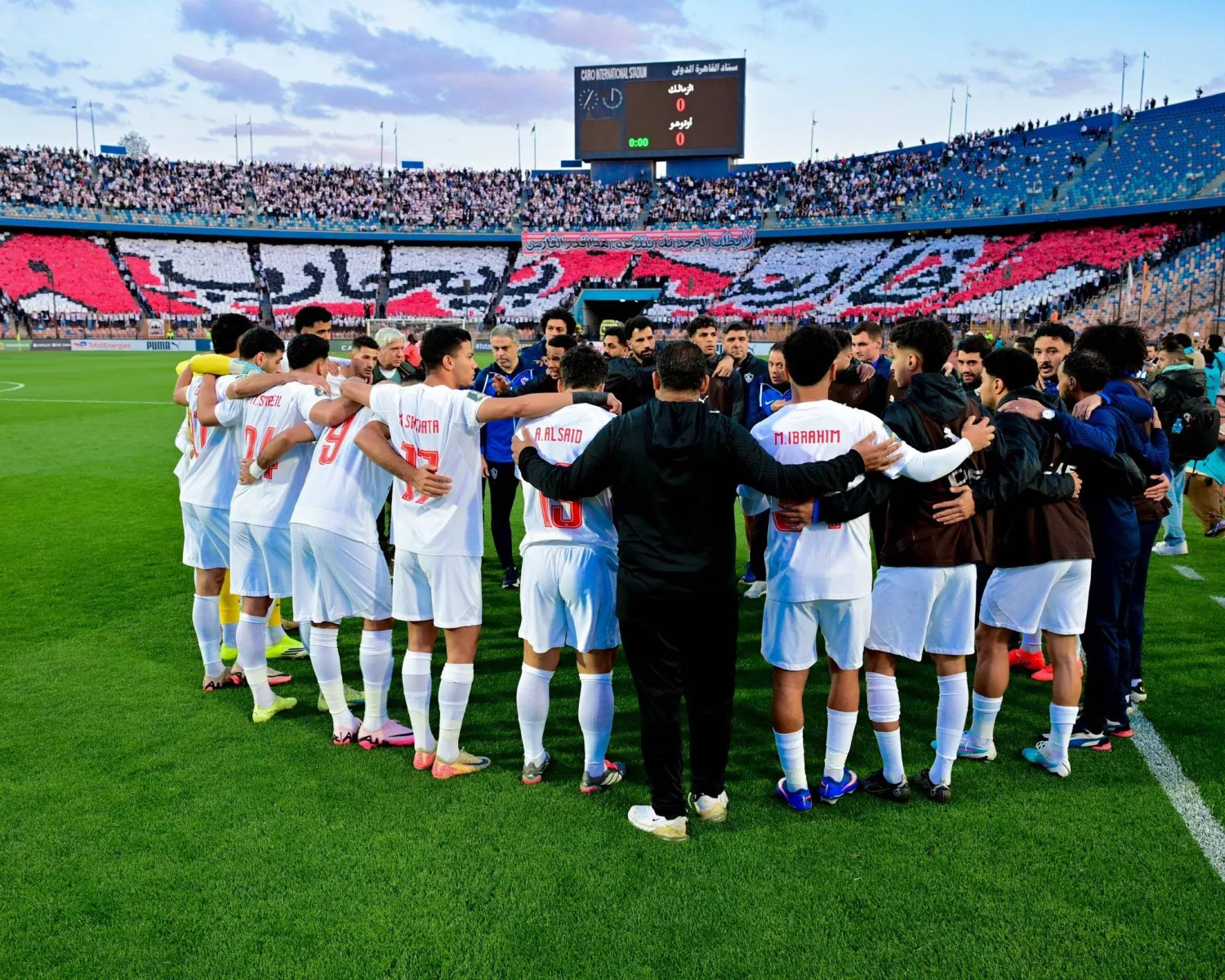 فريق الزمالك قد يتأثر بالعقوبات المتلاحقة من الفيفا (موقع النادي)