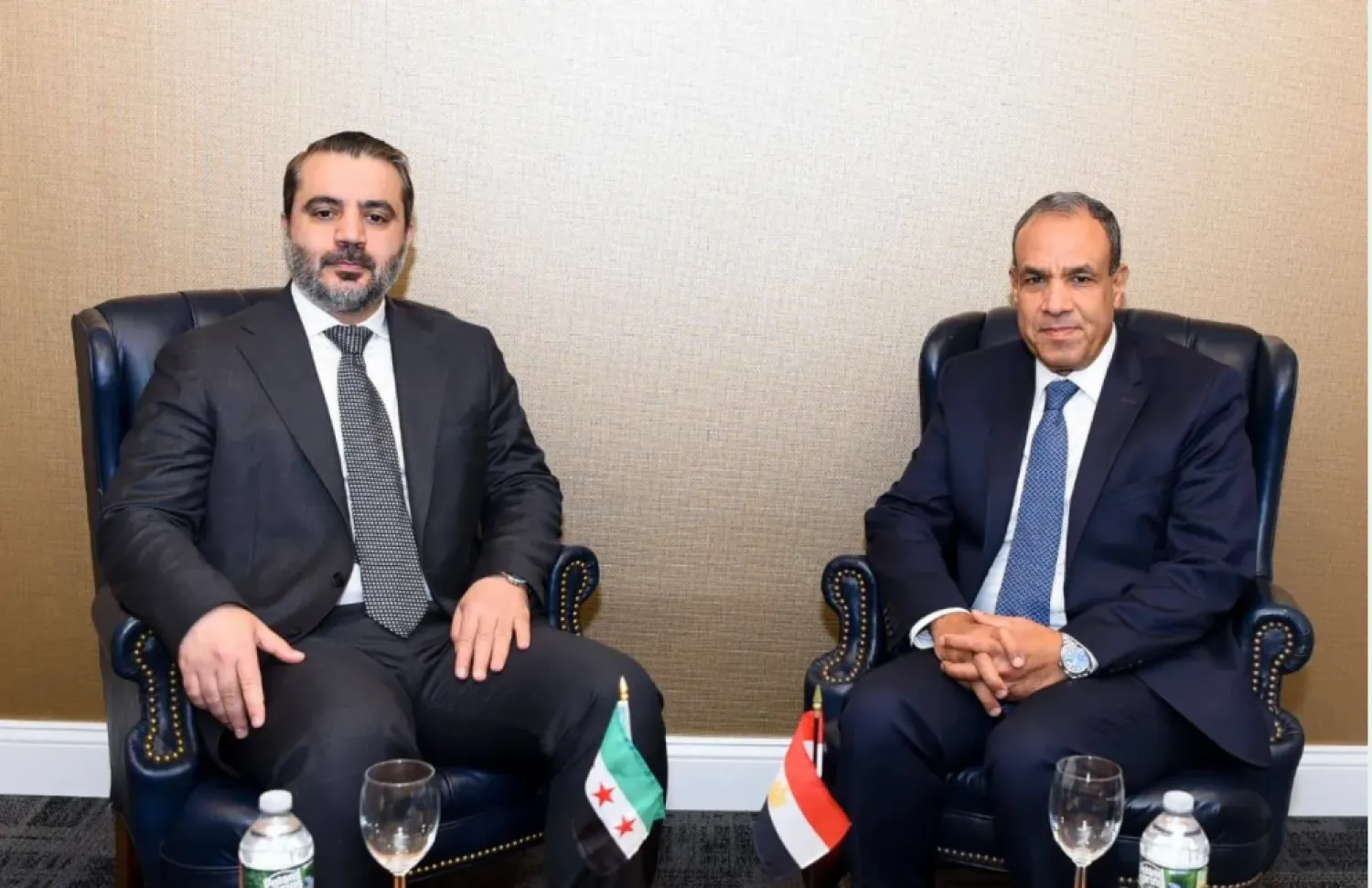 وزير الخارجية المصري بدر عبد العاطي مع نظيره السوري أسعد الشيباني خلال لقاء بنيويورك في سبتمبر الماضي (الخارجية المصرية)