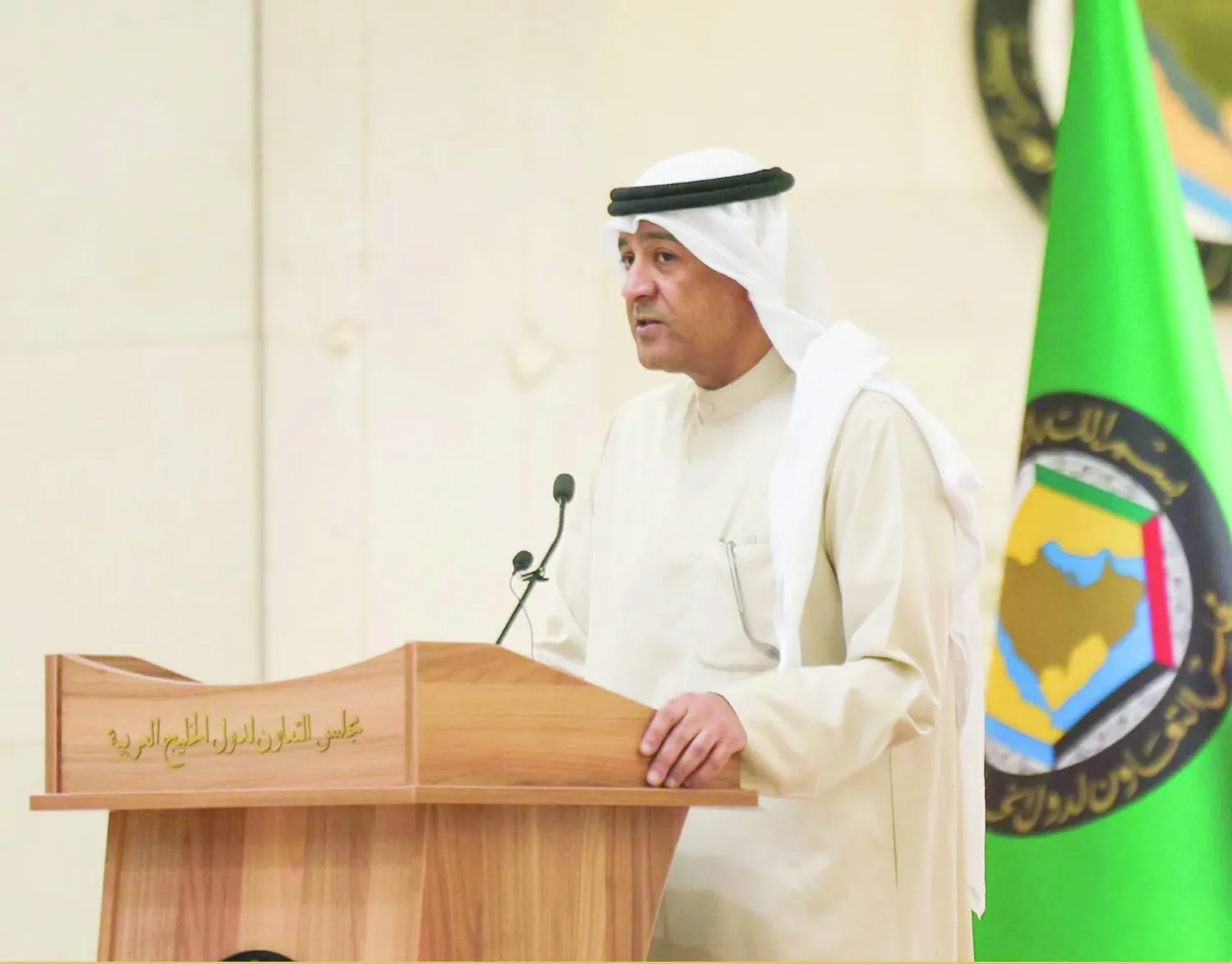 حسب البديوي... ما أطلقته إيران من صواريخ على دول الخليج بلغ 85 % من إجمالي الصواريخ المطلقة خلال الحرب (مجلس التعاون)