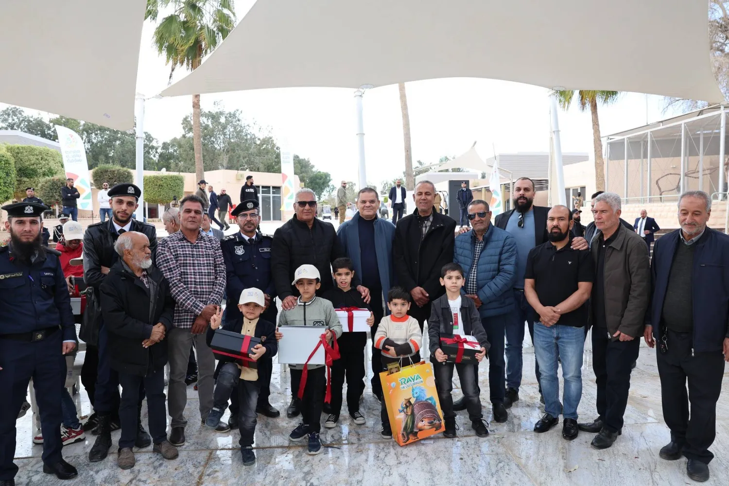 الدبيبة خلال مشاركته في افتتاح حديقة الحيوان بحي أبو سليم في طرابلس خلال 17 مارس (حكومة الوحدة)