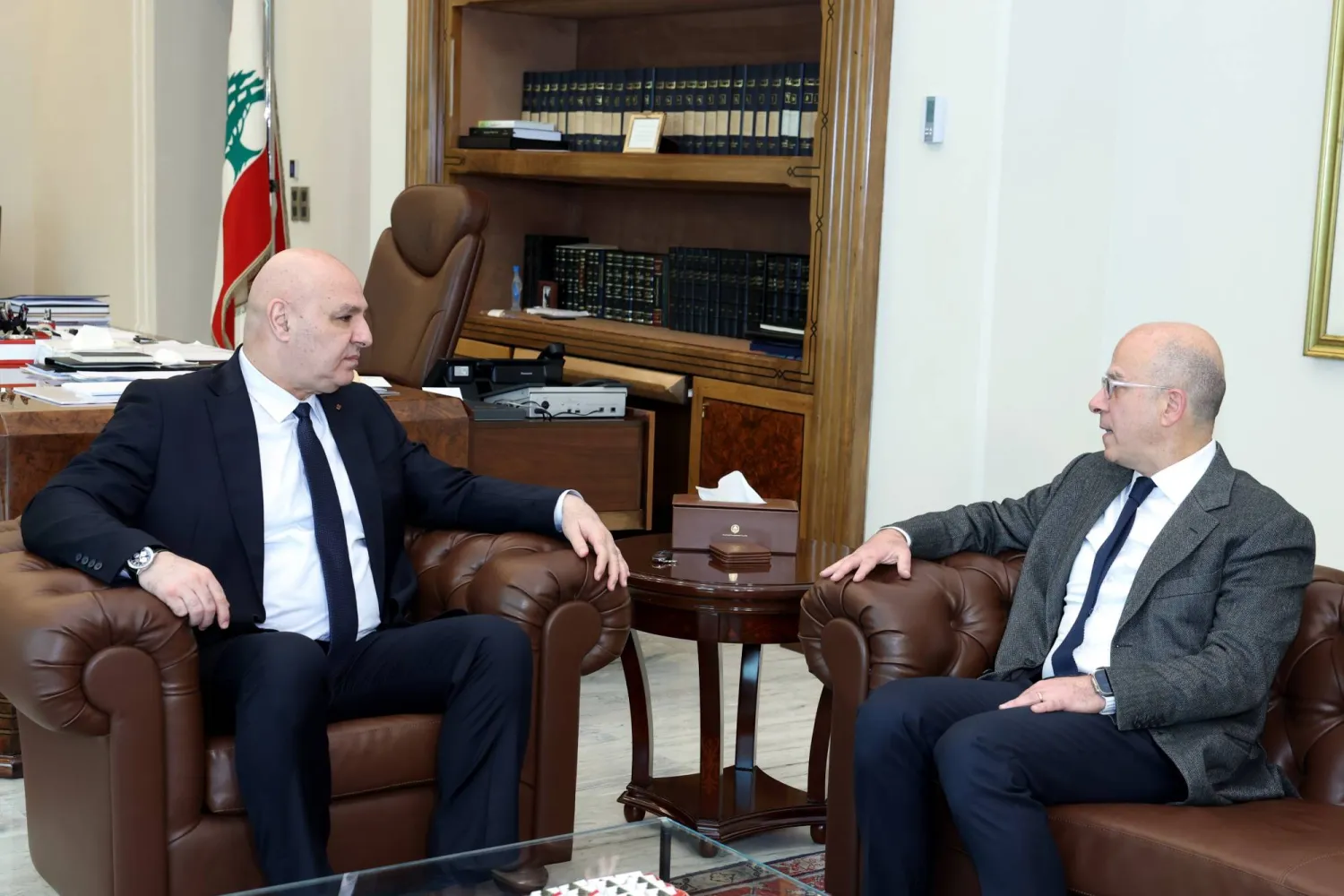 الرئيس اللبناني جوزيف عون يلتقي الوزير فادي مكي (الرئاسة اللبنانية)