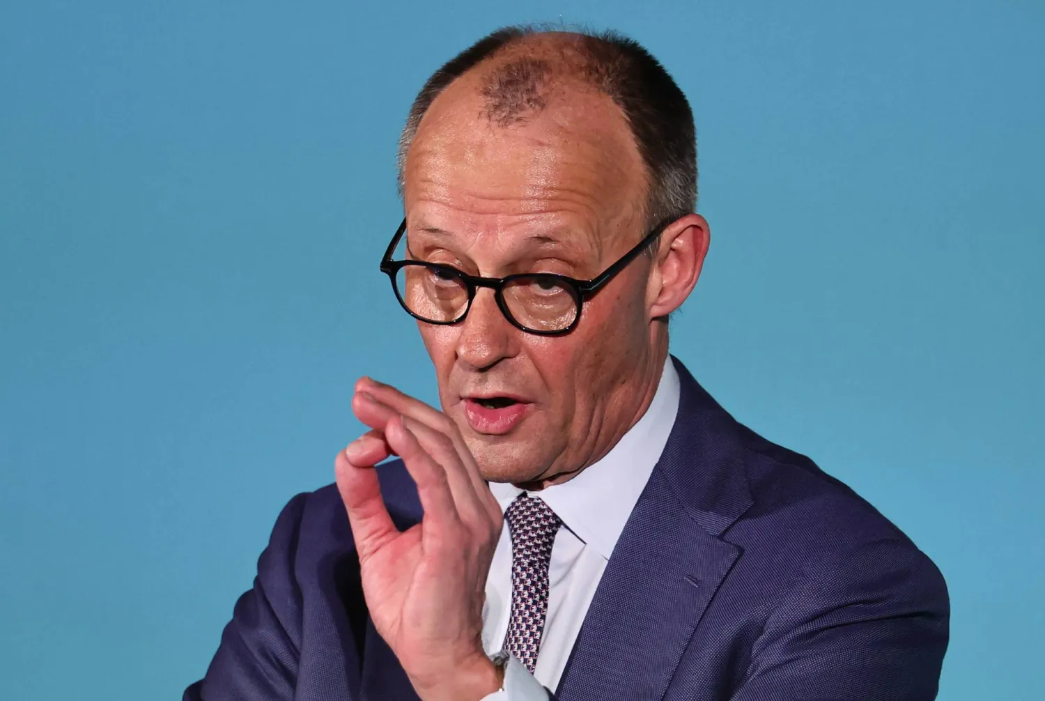  المستشار الألماني فريدريش ميرتس (إ.ب.أ)