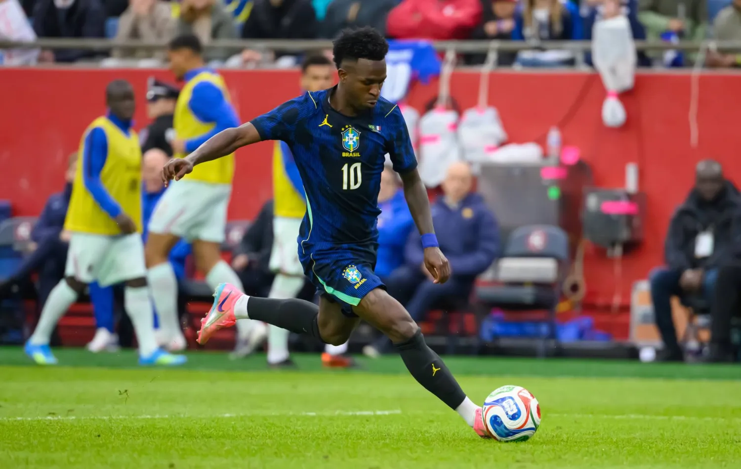 فينيسيوس جونيور نجم ريال مدريد (إ.ب.أ)