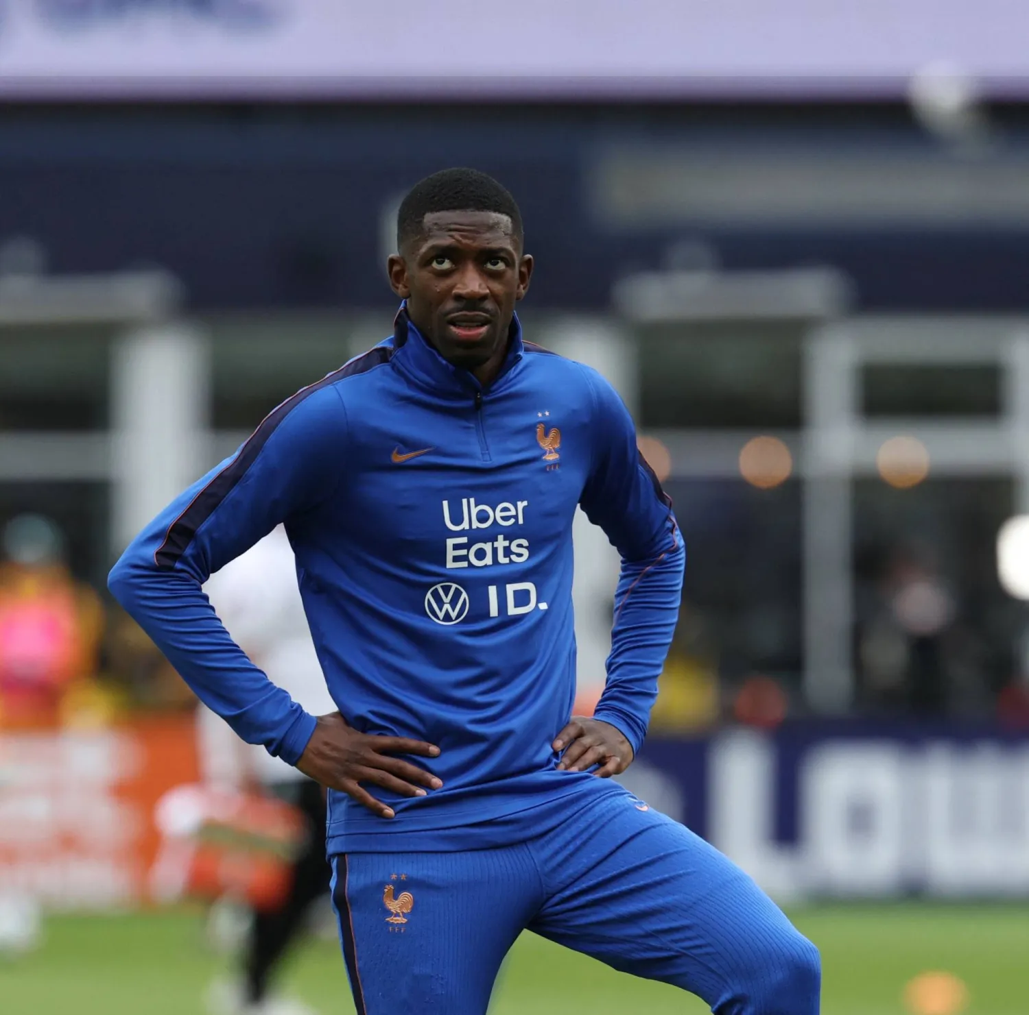 ديمبلي خلال تدريبات فرنسا الأخيرة (أ.ف.ب)