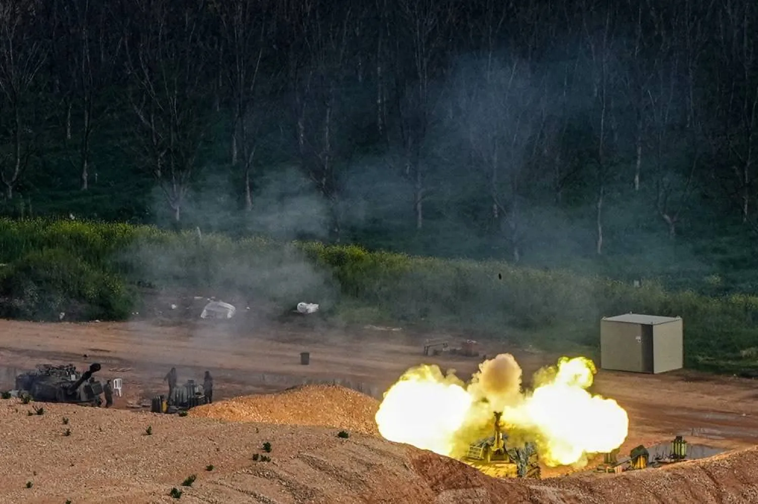 An Israeli artillery unit fires towards Lebanon, amid escalating hostilities between Israel and Hezbollah, as the US-Israeli conflict with Iran continues, in northern Israel, March 28, 2026. (Reuters) 