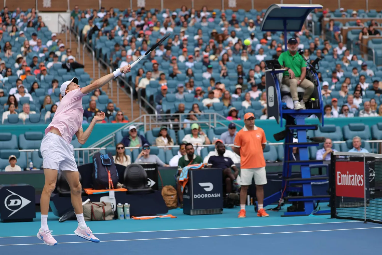 سينر خلال المواجهة (إ.ب.أ)