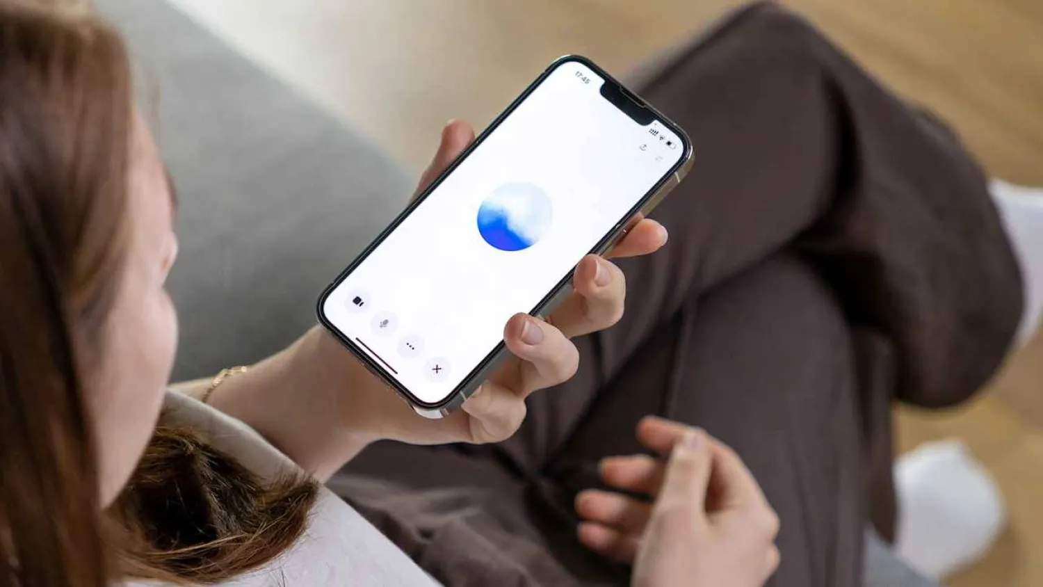 تحذيرات من طلب نصيحة الذكاء الاصطناعي في الأمور العاطفية والاجتماعية