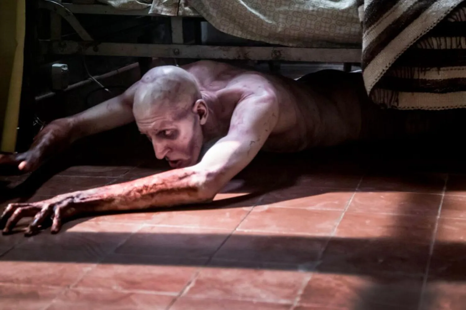 2017 yapımı Aterrados, Buenos Aires'te bir mahallede aniden baş gösteren korkunç ve açıklanamayan paranormal olayları konu alıyor (Aura Films)