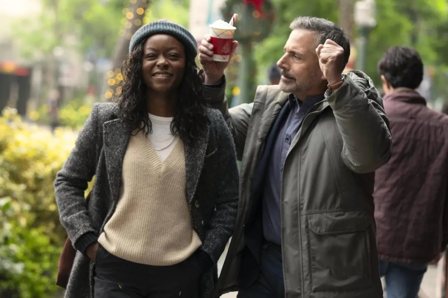 63 yaşındaki Steve Carell (sağda), son olarak Netflix'in komedi dizisi Dört Mevsim'de (The Four Seasons) rol aldı (HBO)