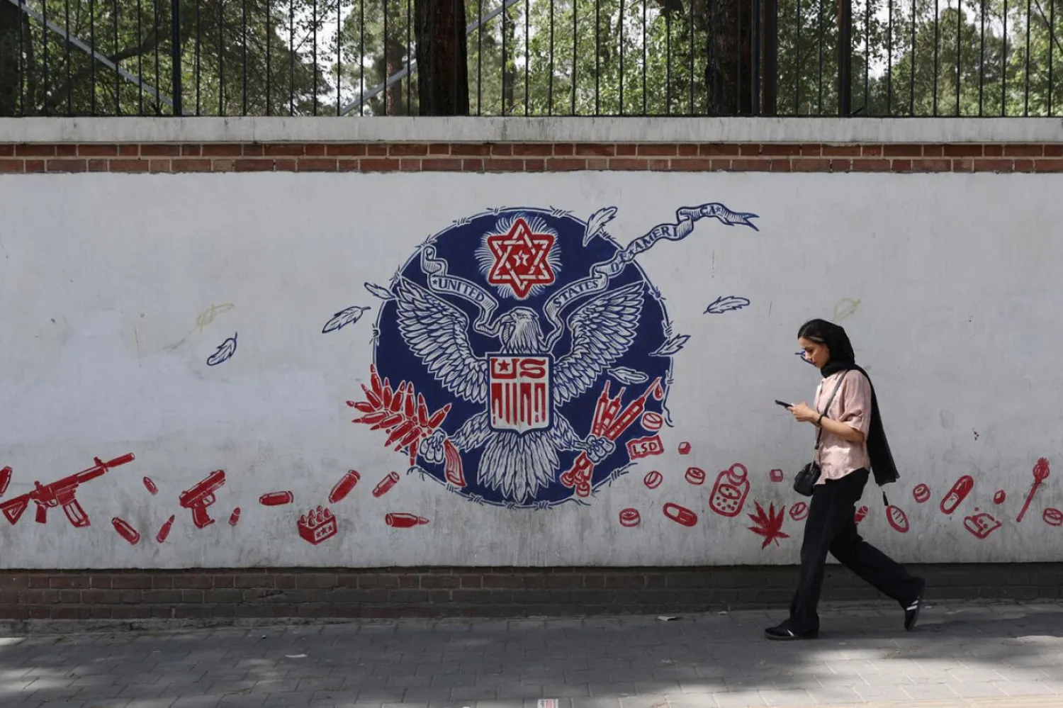 Bazı analistlere göre ABD ve İran'ın müzakerelere devam etme ihtimali var (Reuters)