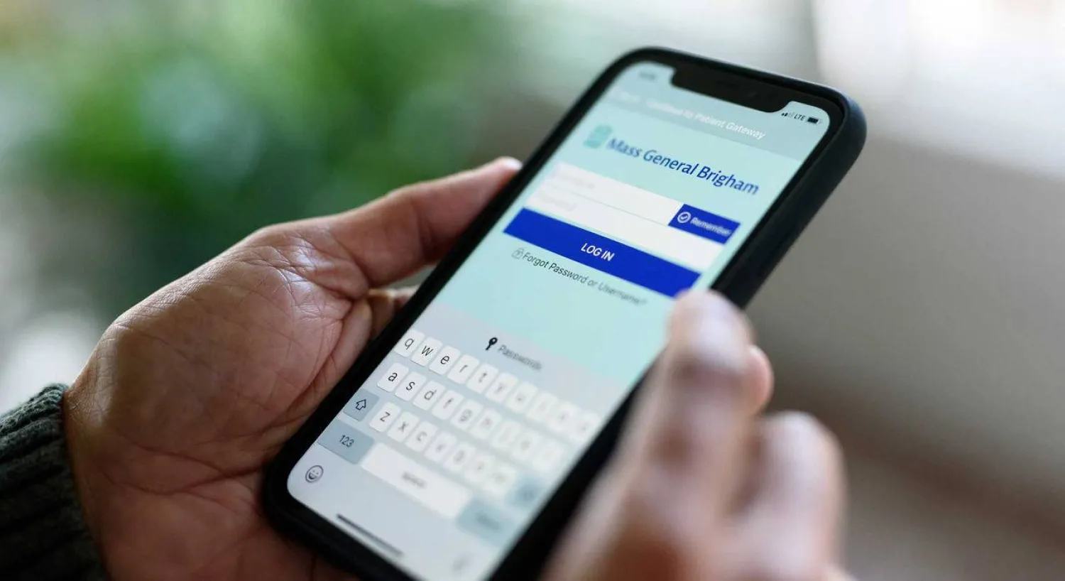 التطبيق يوفر تدخلاً نفسياً مبنياً على الأدلة العلمية بطريقة سهلة الوصول (مستشفى ماس جنرال بريغهام)