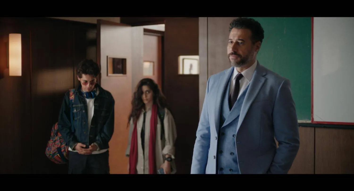 أحمد السعدني ومايان السيد في مشهد من فيلم افتتاح المهرجان (الشركة المنتجة)

