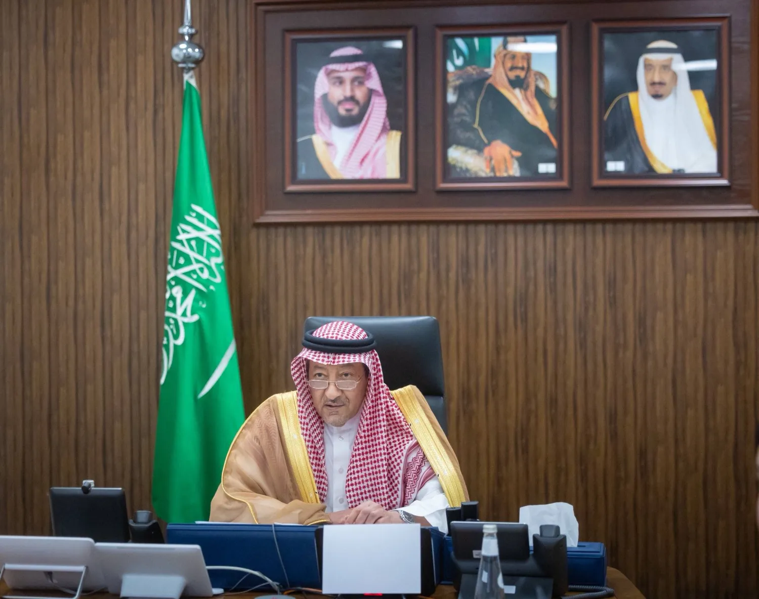 المهندس وليد الخريجي خلال مشاركته في الاجتماع الوزاري لتنسيق إعادة فتح مضيق هرمز (الخارجية السعودية)