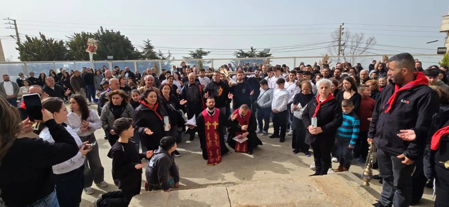 جانب من احتفالات «الجمعة العظيمة» في بلدة القليعة المسيحية جنوب لبنان (الشرق الأوسط)