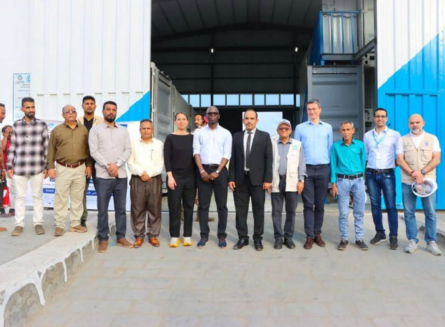 وفد من البنك الدولي زار مركز الإنزال السمكي في عدن (إعلام حكومي)