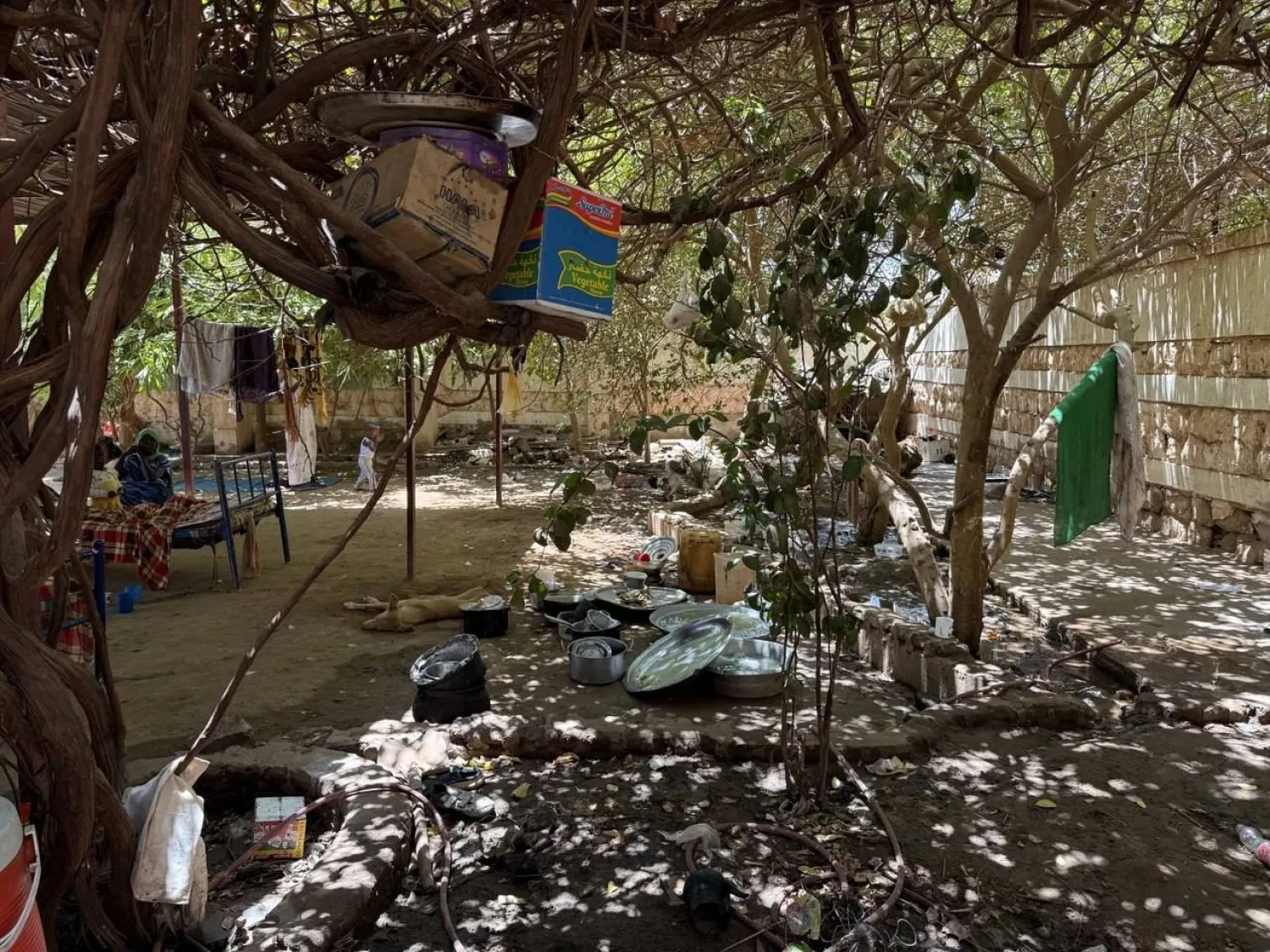 لقطة من فناء «دار الفتيات فاقدات السند» بأم درمان (الشرق الأوسط)