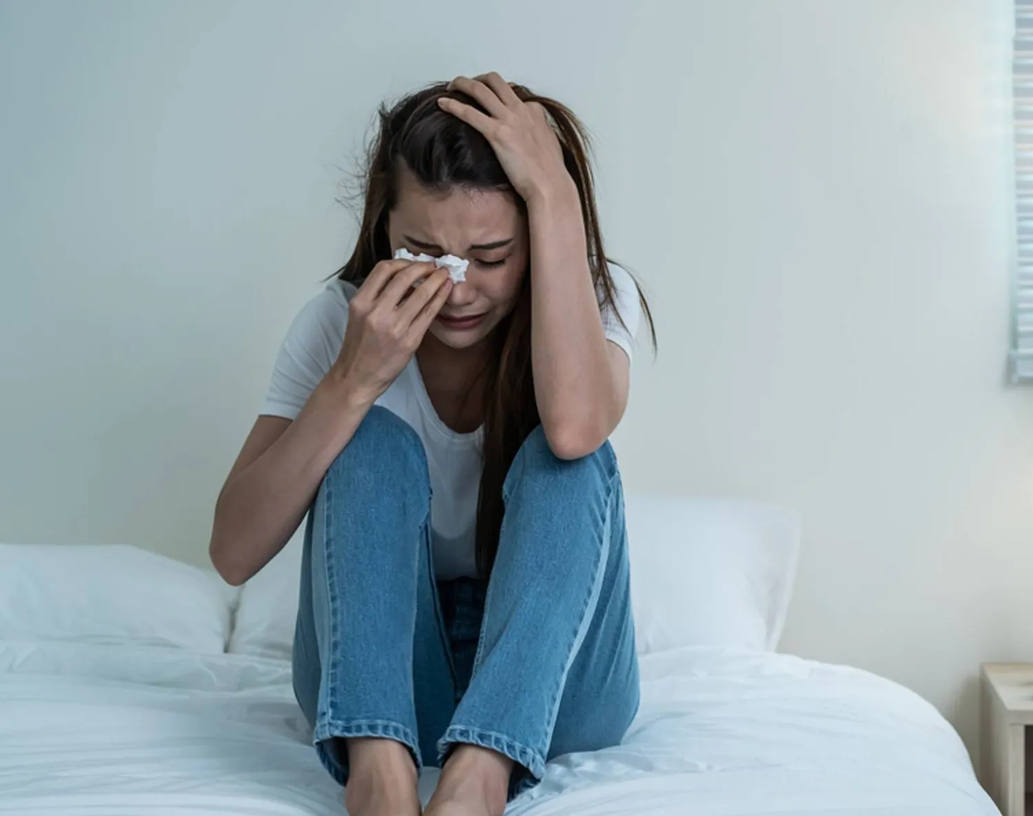 ليست كل الدموع طريقاً إلى الراحة (شاترستوك)