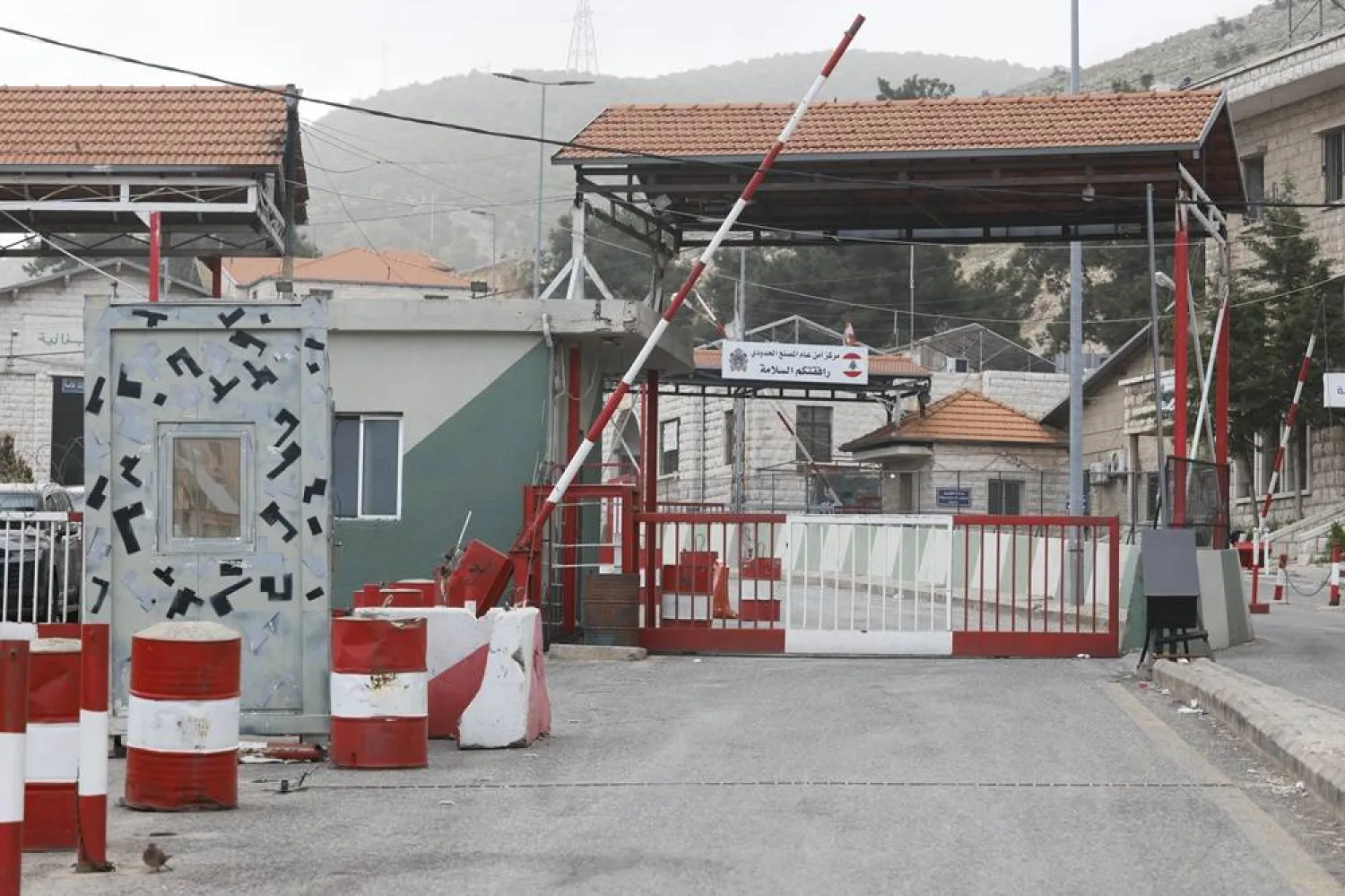 The Masnaa border crossing with Syria in the Bekaa Valley, eastern Lebanon, 05 April 2026, following an Israeli warning to target the M30 highway between Lebanon and Syria. (EPA)