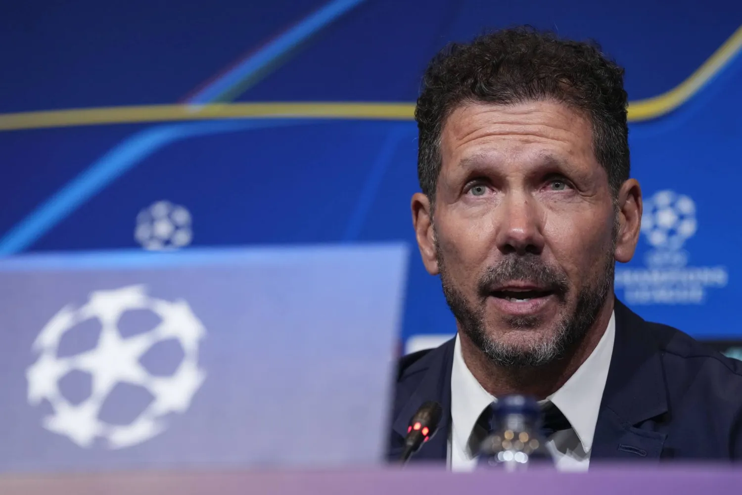 الأرجنتيني دييغو سيميوني مدرب أتلتيكو مدريد (إ.ب.أ) 