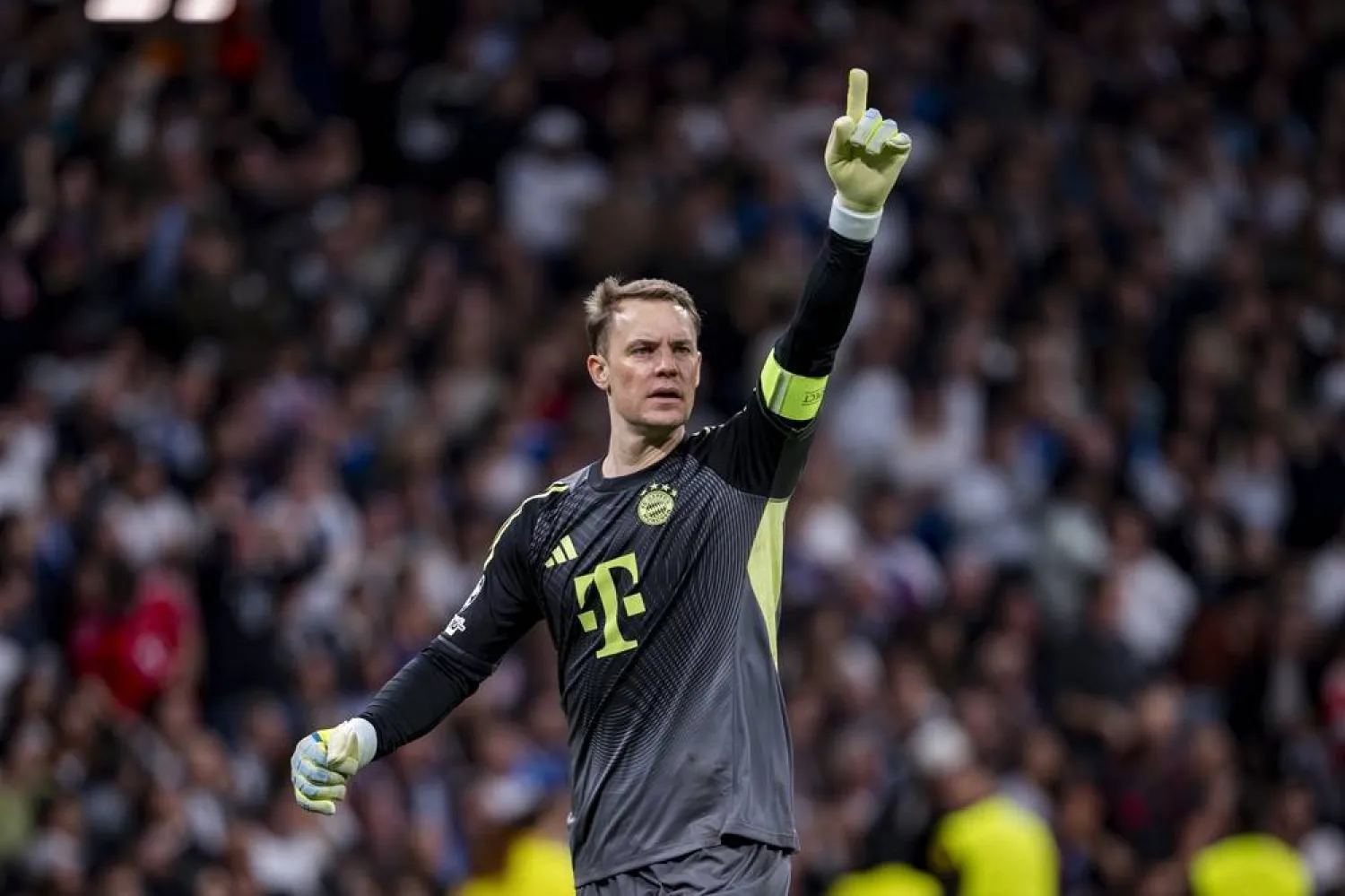 07 April 2026, Spain, Madrid: Bayern Munich goalkeeper Manuel Neuer celebrates a goal during the UEFA Champions League quarterfinal first leg soccer match between Real Madrid and Bayern Munich at Santiago Bernabeu. (dpa)