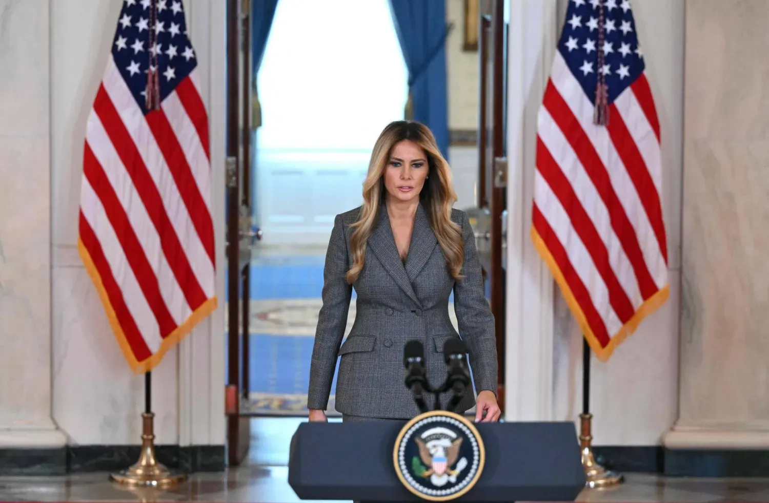 Melania Trump Beyaz Saray'da konuşma yapıyor (AFP)