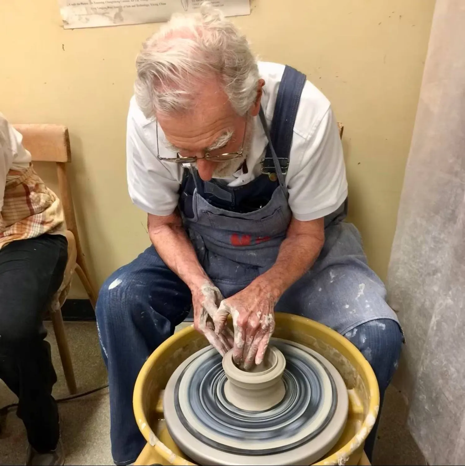 حين نحبّ ما نفعل... لا نتوقَّف (إنستغرام)