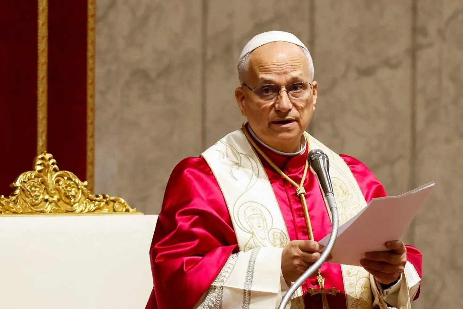  Pope Leo XIV presides over a Prayer Vigil and Rosary for Peace, in Saint Peter's Basilica at the Vatican, April 11, 2026. (Reuters)