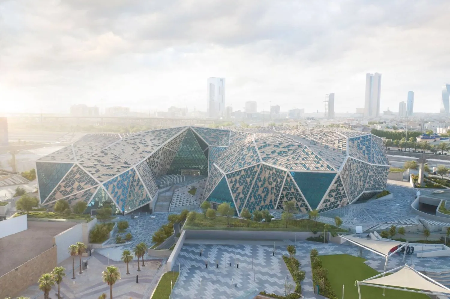 مركز الملك عبد الله المالي في الرياض (روح السعودية)