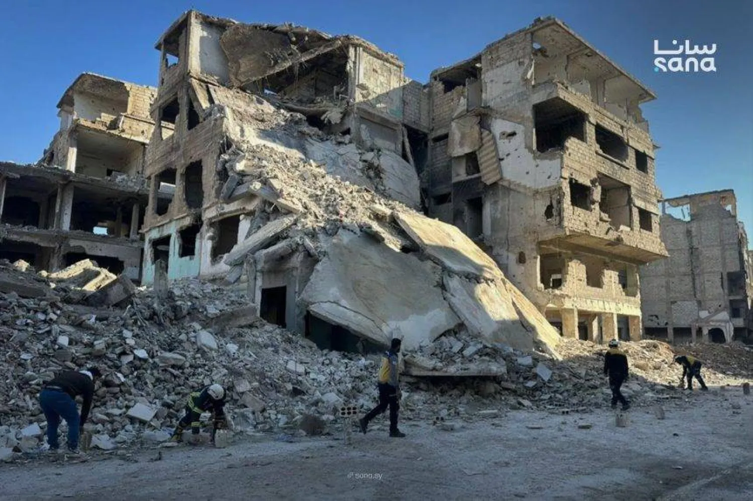 مخيم اليرموك في دمشق تعرض مثل بقية أحياء العاصمة السورية للدمار بسبب الحرب (سانا)