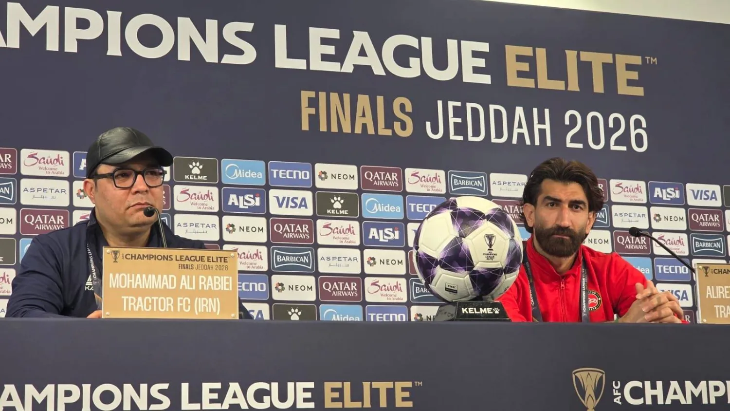 محمد ربيعي وعلي بيرانفاند خلال المؤتمر الصحافي (الشرق الأوسط)