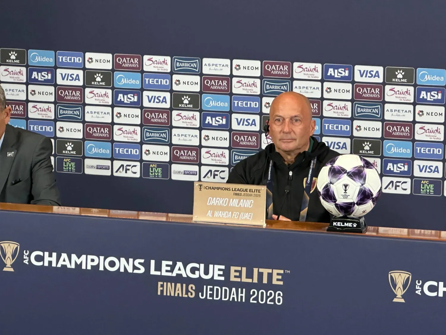 السلوفيني داركو ميلانيتش مدرب فريق الوحدة الإماراتي (الشرق الأوسط)