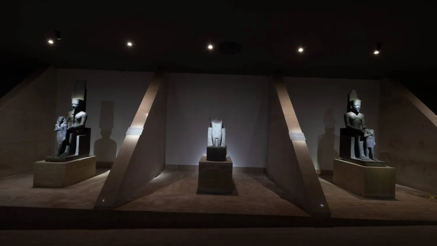 السيناريو المتحفي الجديد لقاعة الخبيئة بعد تطويره (وزارة السياحة والآثار المصرية)