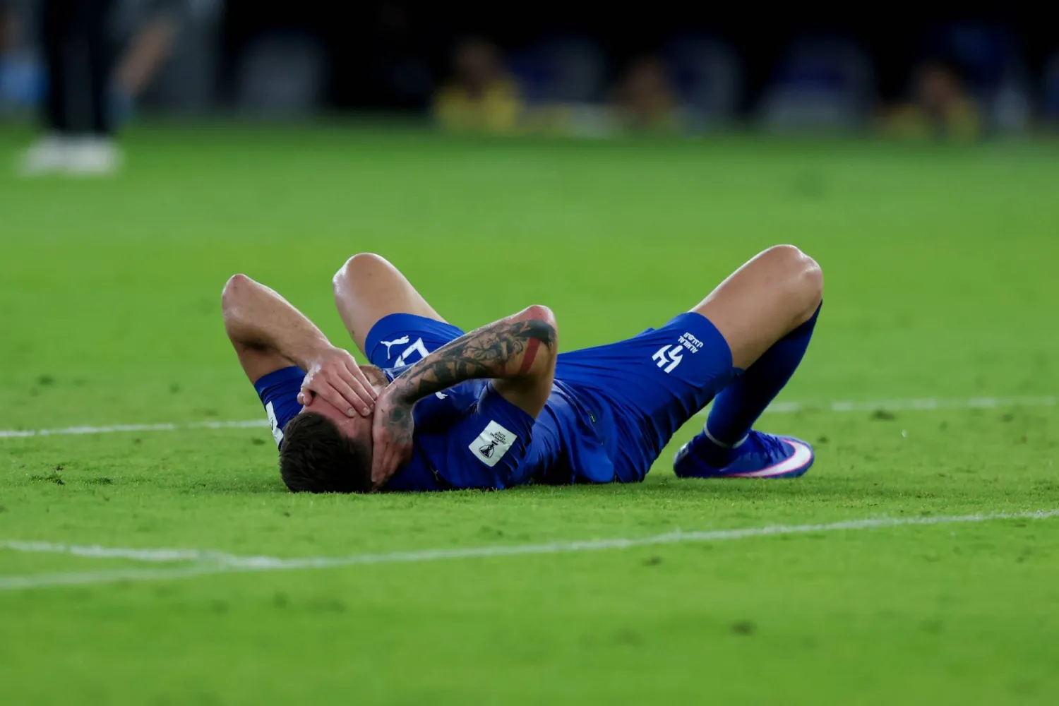 حسرة هلالية شهدها ملعب الفيصل بجدة (تصوير: محمد المانع)