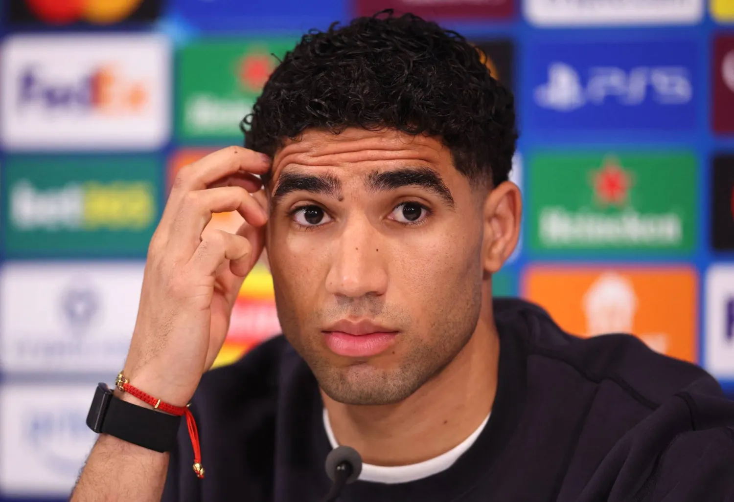 أشرف حكيمي (رويترز)