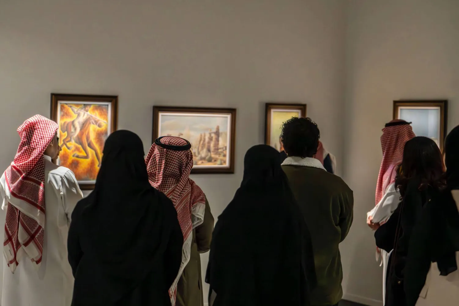 اليوم العالمي للفن يمثل فرصة لتعزيز التفاعل مع الفنون وإبراز دورها في تشكيل التجربة الإنسانية (هيئة الفنون)