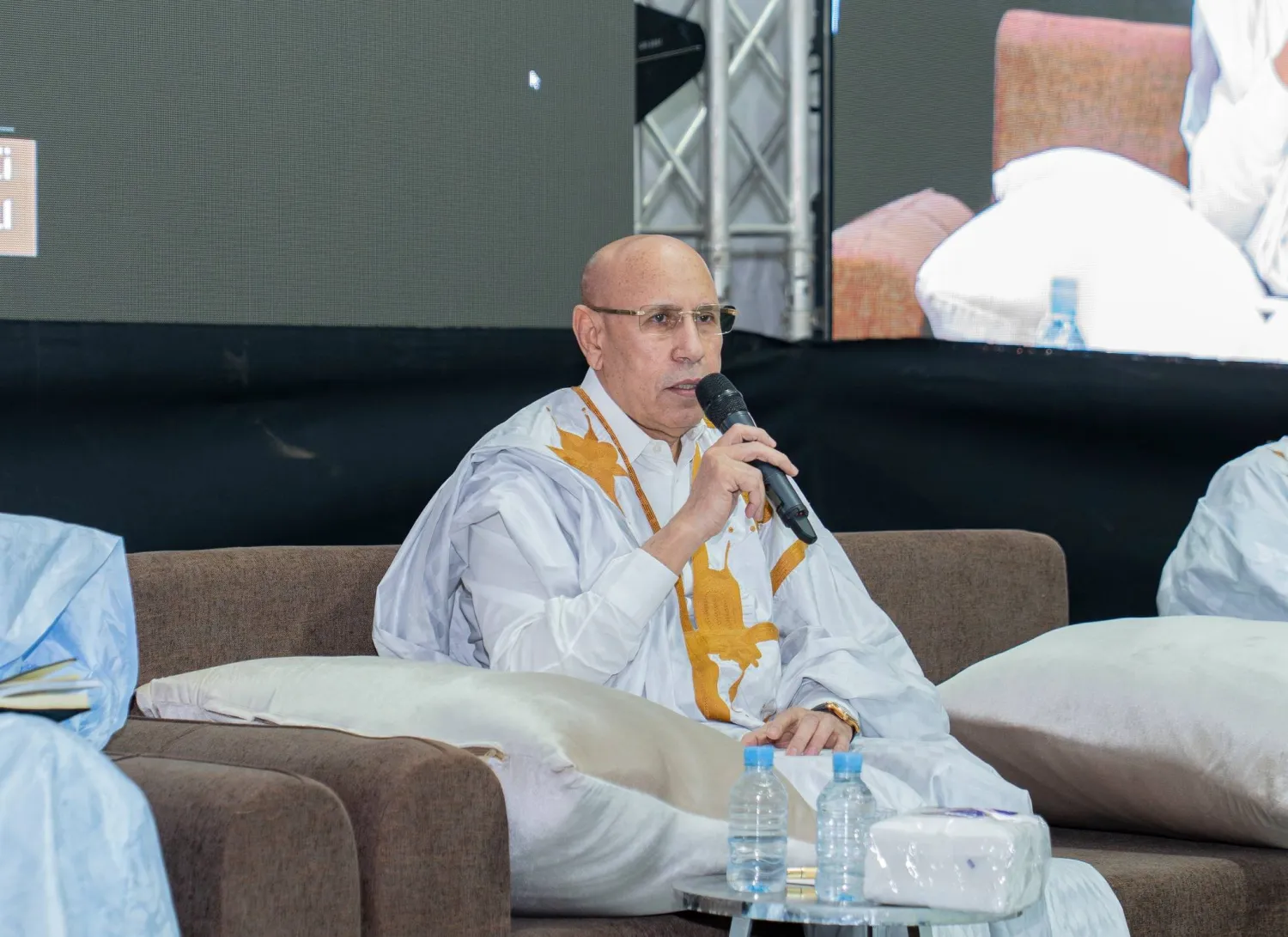 زيارة ولد الغزواني إلى باريس تهدف إلى صياغة «شراكة استراتيجية» جديدة بين البلدين (الرئاسة) 