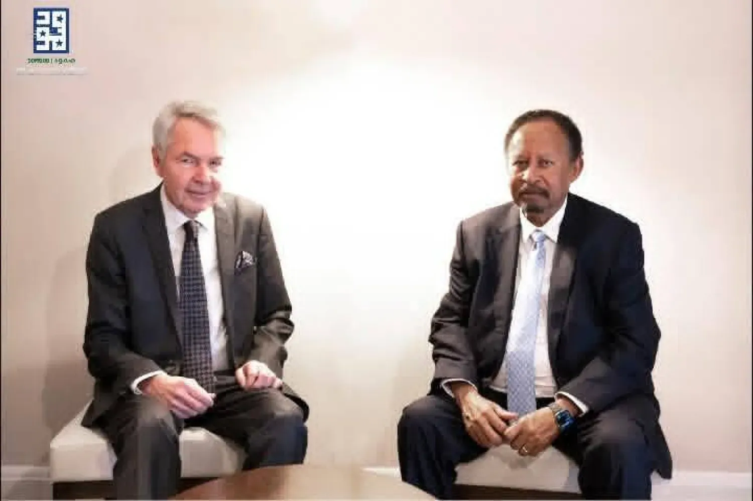 Sudan’ın eski Başbakanı Abdullah Hamduk dün Berlin'de BM Genel Sekreteri'nin Özel Temsilcisi ile bir araya geldi (Sumud İttifakı)