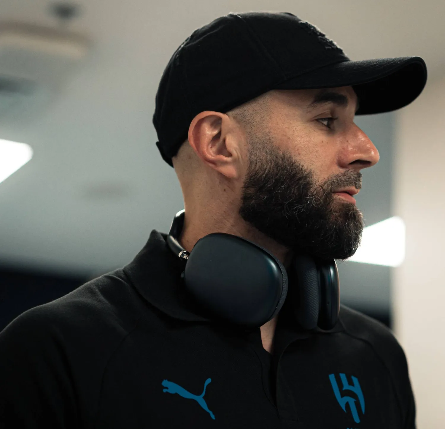 الفرنسي كريم بنزيمة قائد فريق الهلال (النادي) 