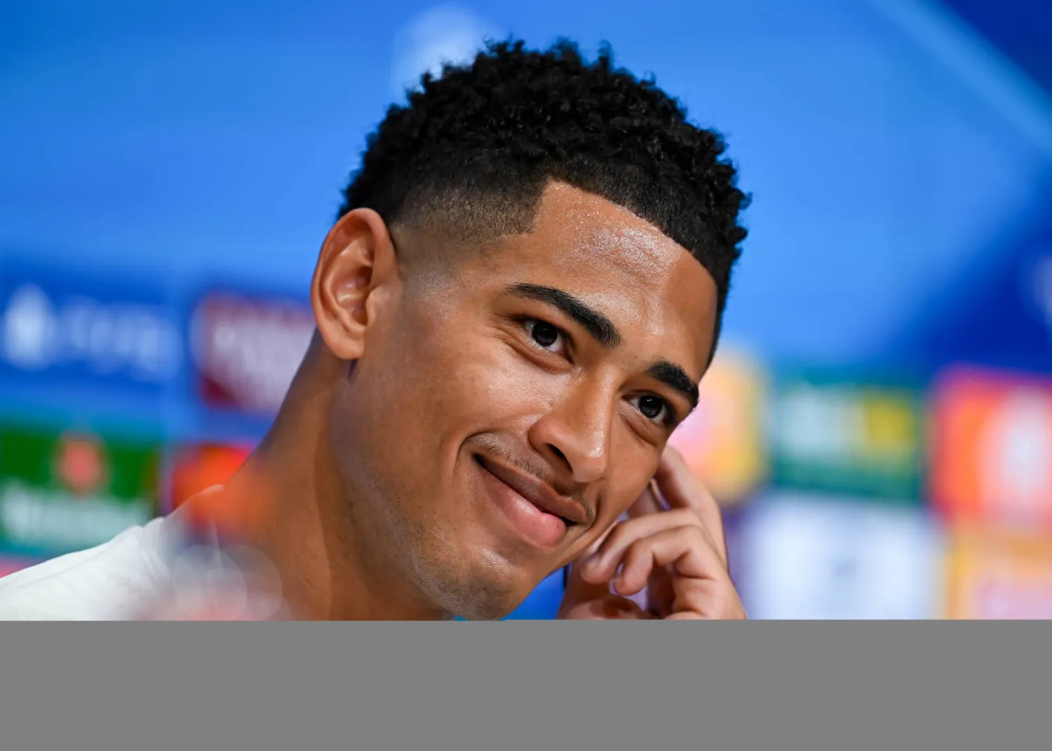 الإنجليزي جود بيلينغهام لاعب وسط ريال مدريد (د.ب.أ)