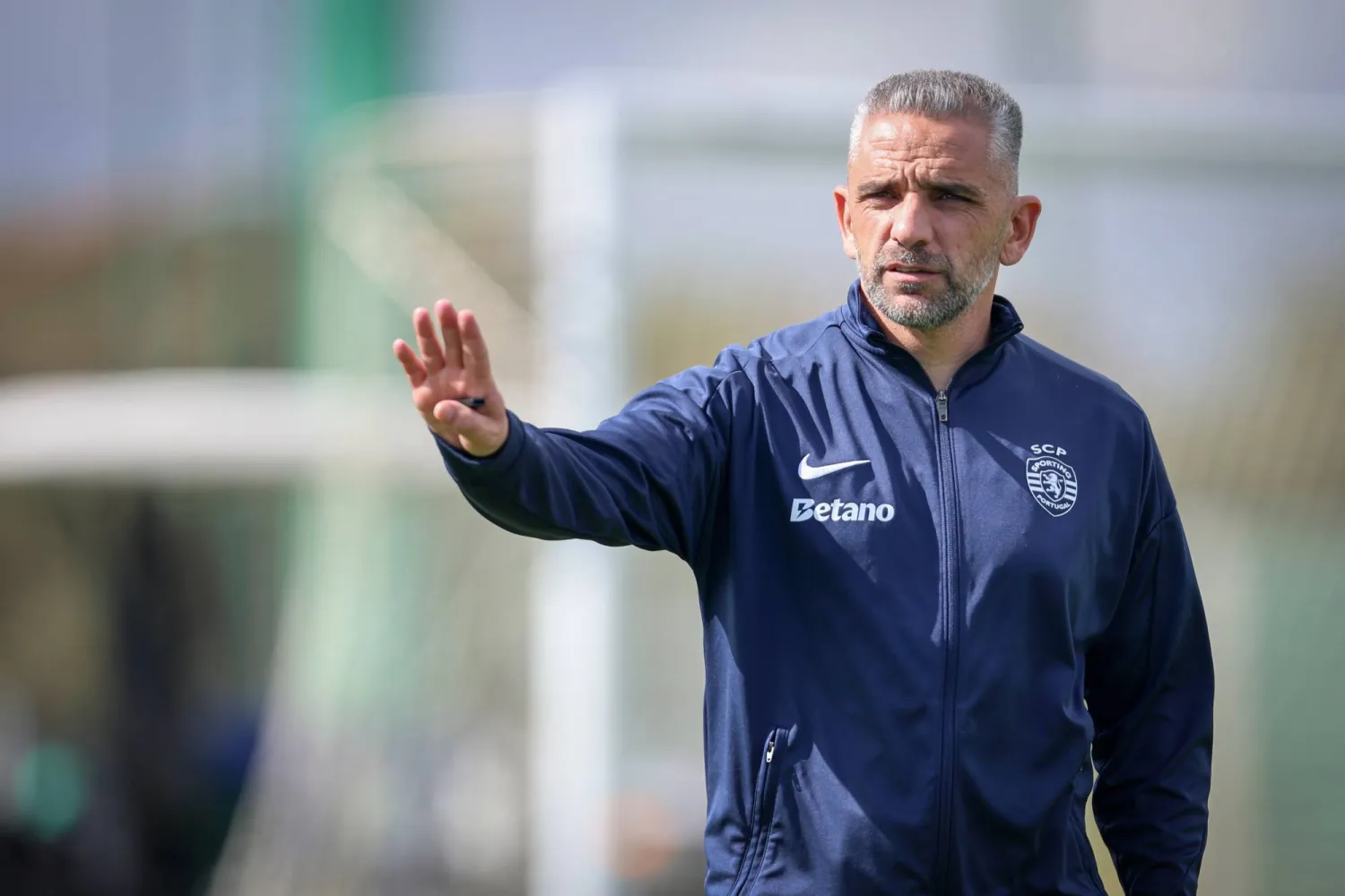 روي بورغيس مدرب سبورتنغ لشبونة البرتغالي (إ.ب.أ)