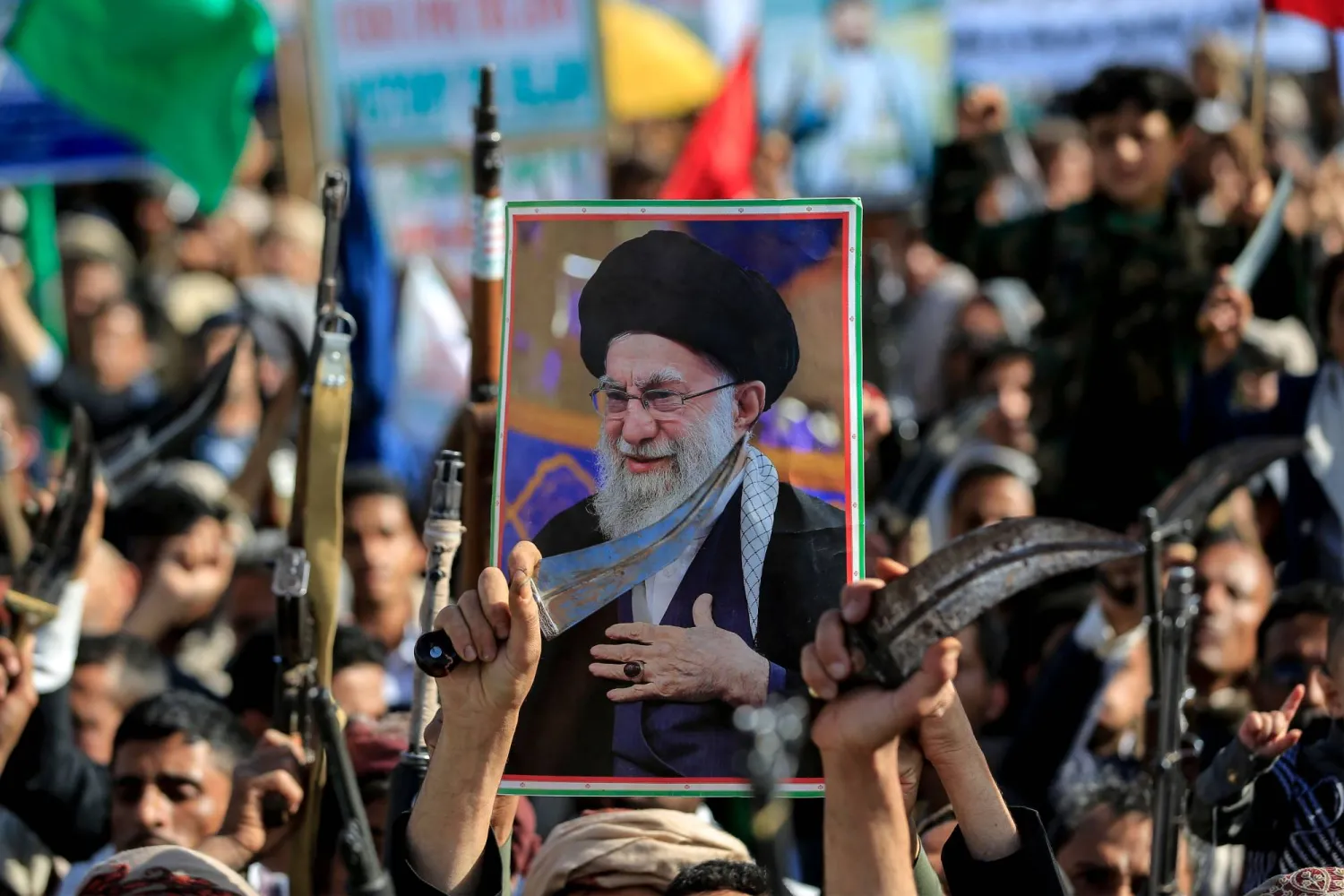 الحكومة اليمنية تتهم الحوثيين بأنهم ورقة إقليمية بيد إيران (أ.ف.ب)