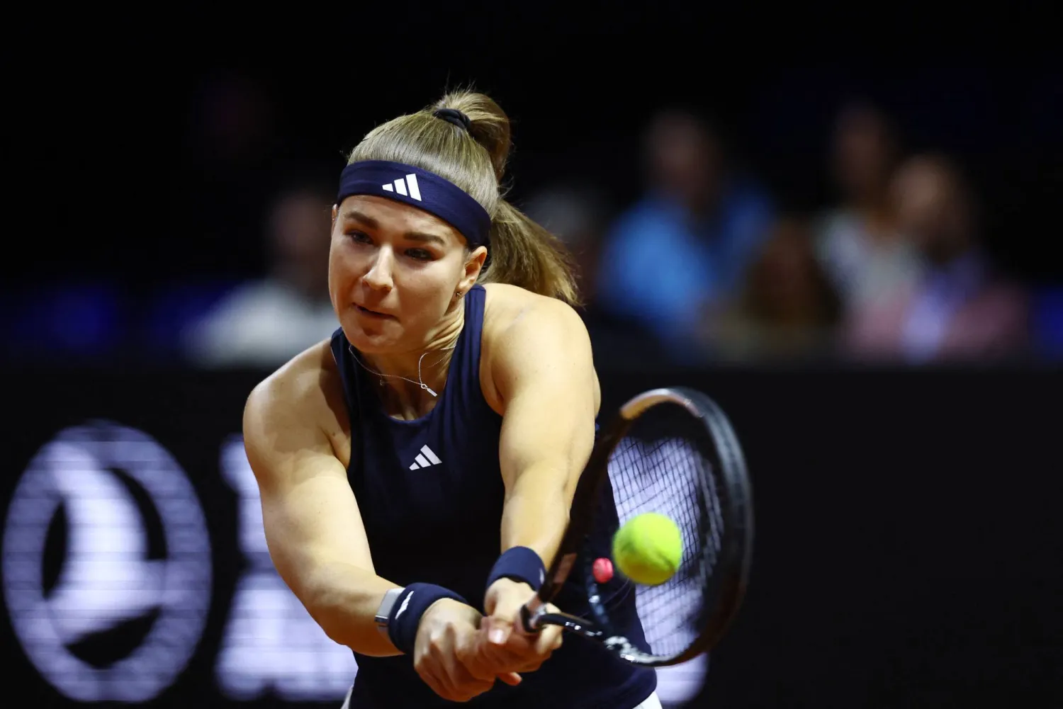 كارولاينا موتشوفا (رويترز)