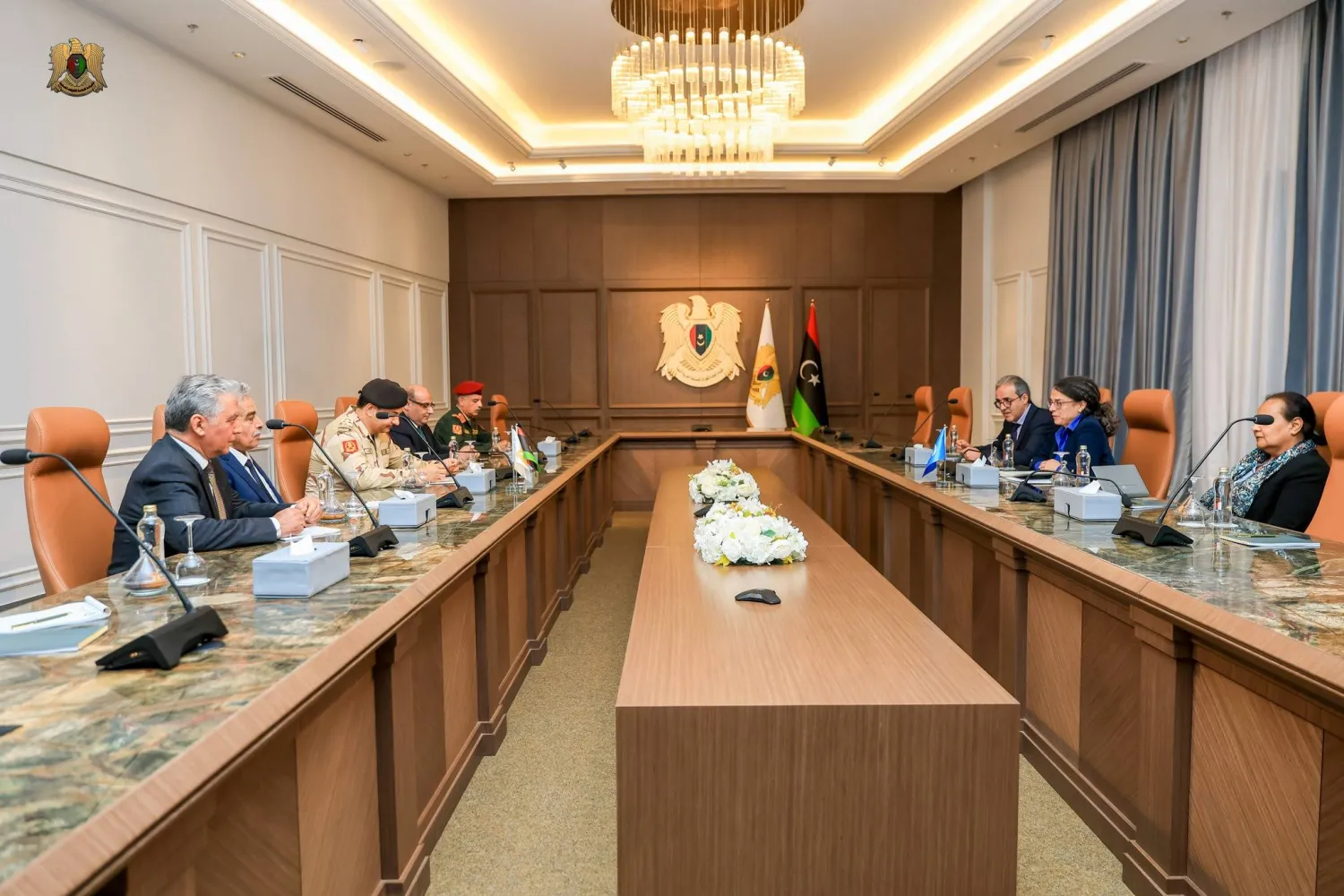 اجتماع صدام حفتر وخوري في القيادة العامة للجيش (القيادة العامة)