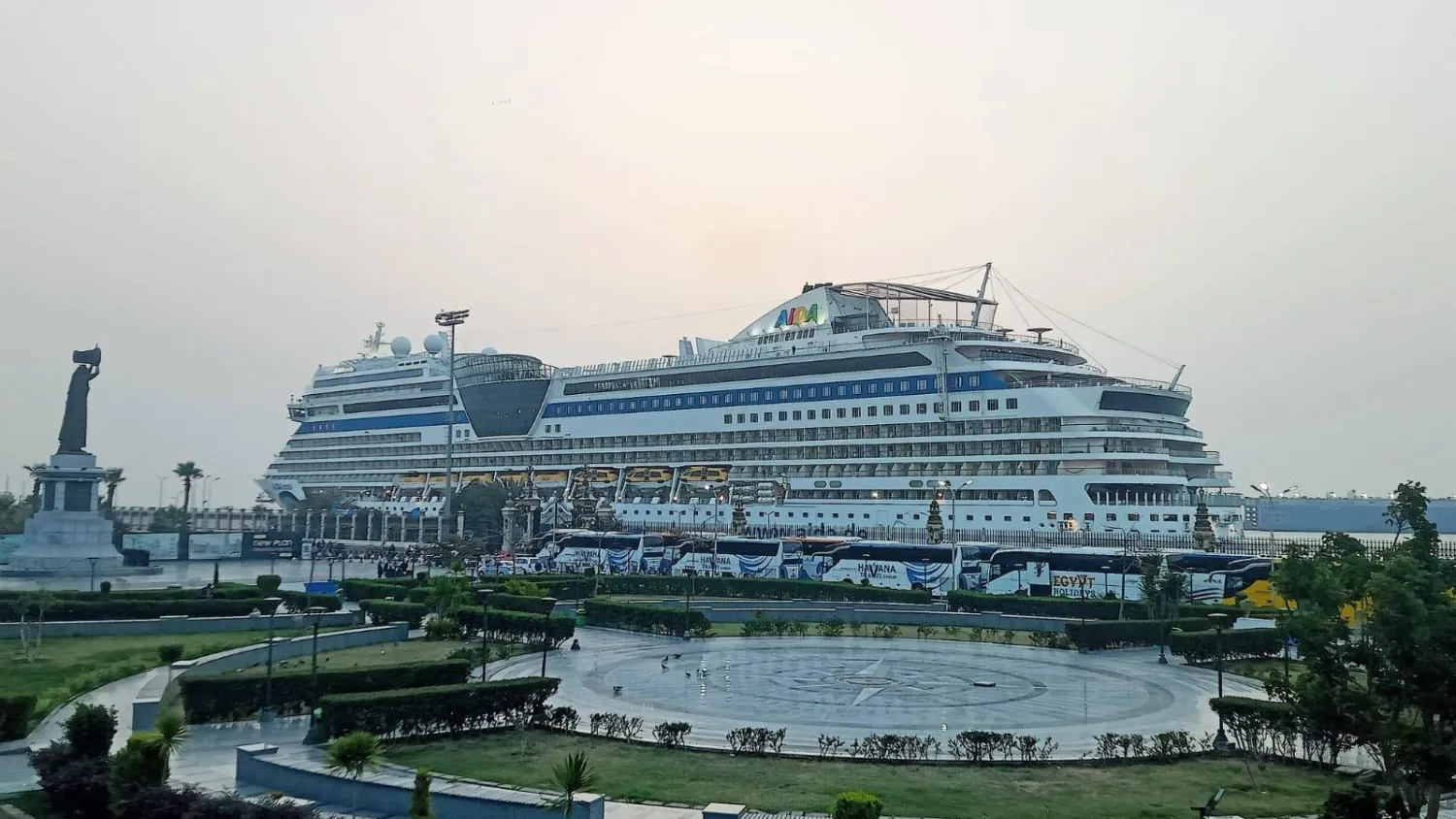  مصر لتعزيز سياحة «اليوم الواحد» عالمياً عبر الموقع الاستراتيجي لموانئها (المنطقة الاقتصادية لقناة السويس)