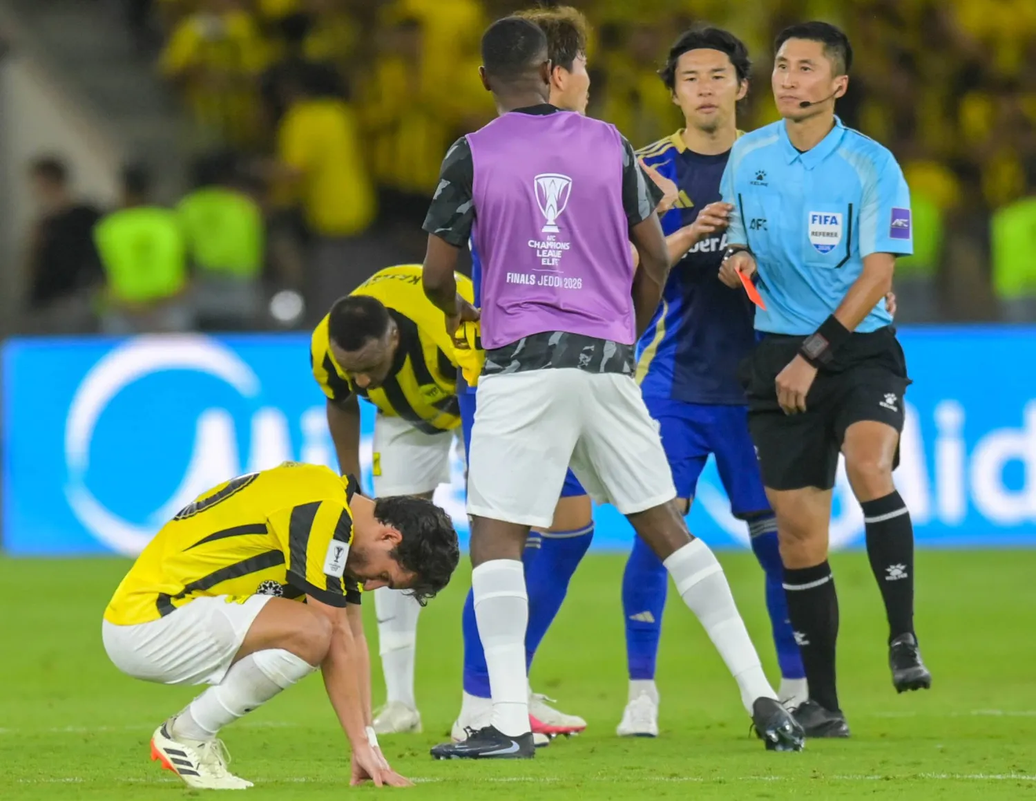 قرارات الحكم الصيني ماننيغ أثارت غضب الاتحاديين (تصوير: علي خمج)