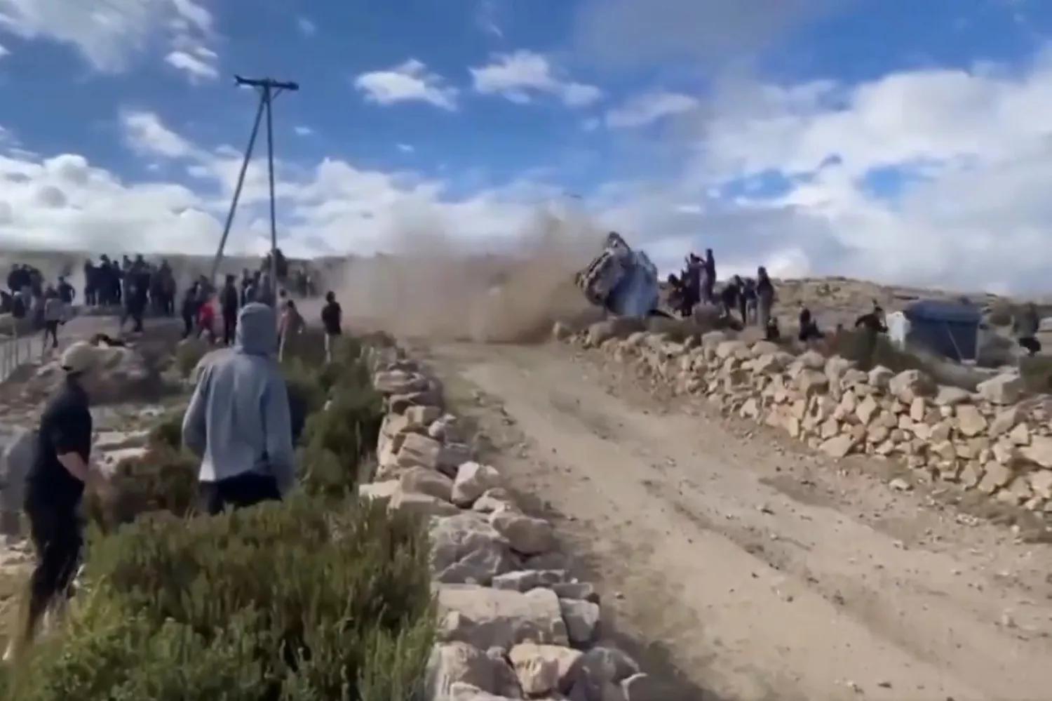 مقتل متفرج وإصابة اثنين في حادث تصادم برالي الأرجنتين (رويترز)