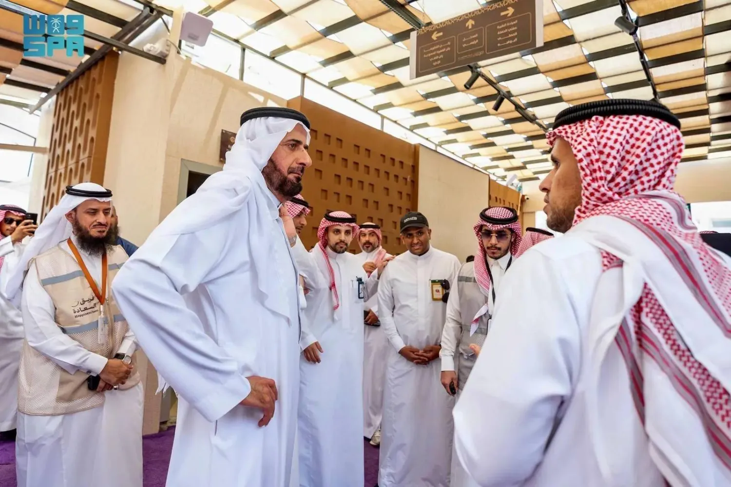Saudi Minister of Hajj and Umrah Tawfig Al-Rabiah during his inspection tour on Tuesday. (SPA)
